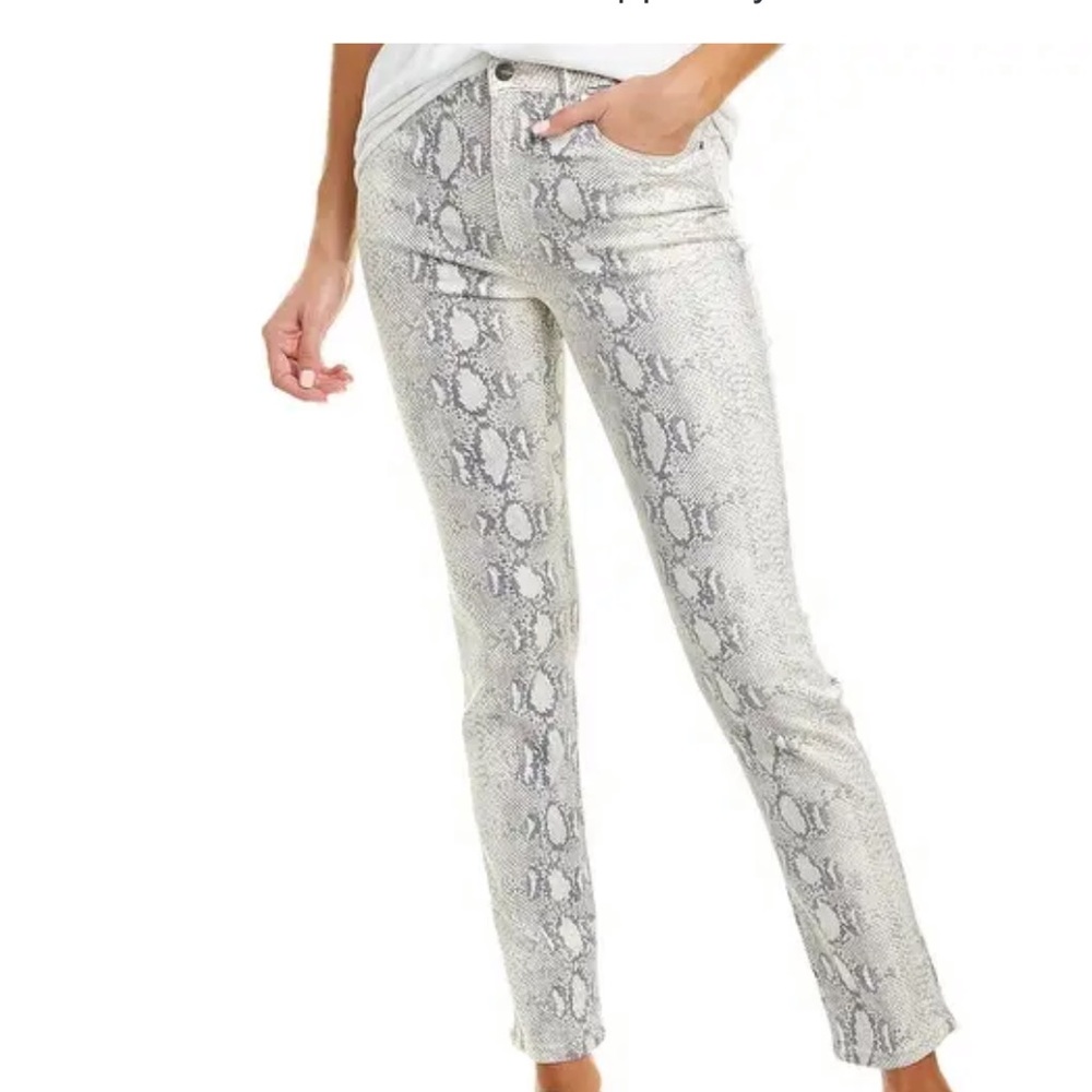 NWT Joe’s Jeans The Luna High Rise Cigarette